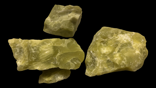 Serpentine rough natural crystal(1pc)